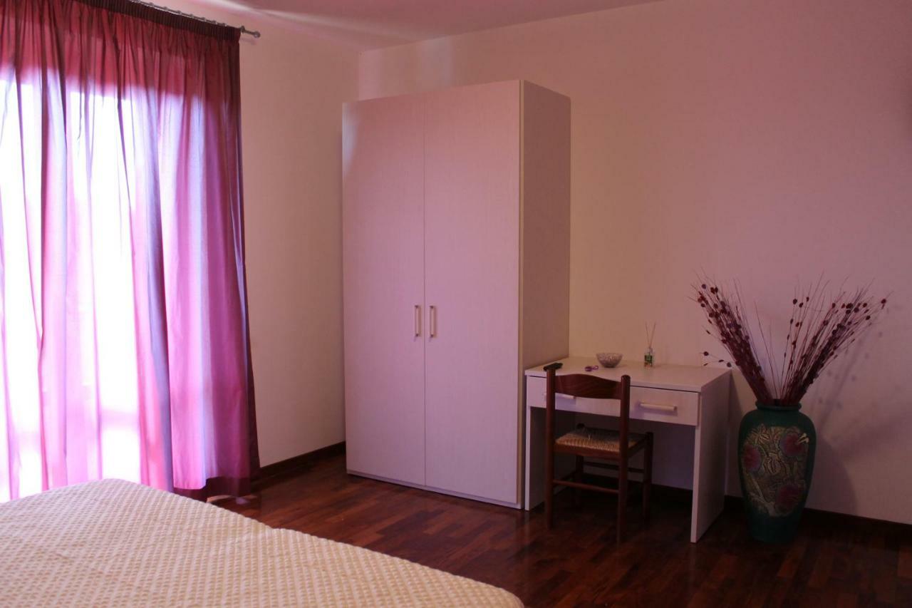Il Mandorlo B&B 시비타노바 알타 외부 사진